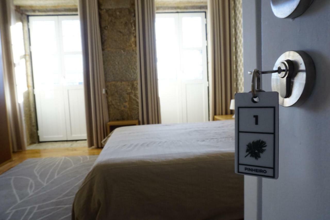Hostel Casa Do Pinheiro Lagares da Beira Экстерьер фото