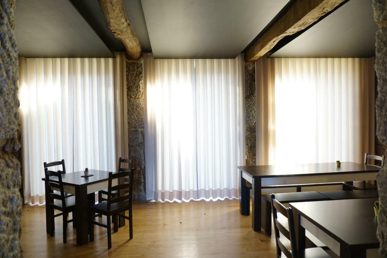 Hostel Casa Do Pinheiro Lagares da Beira Экстерьер фото